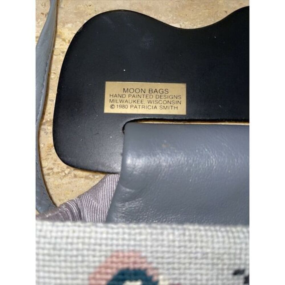 Patricia Smith Moon Leather Bag Butterfly Daisy Needlepoint Handpainted 1980 - Picture 4 of 10
